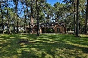 16910 Creeksouth Rd, Houston, TX 77068-1504