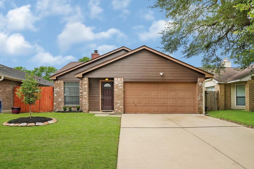 1519 Miller Ave, Katy, TX 77493-2150