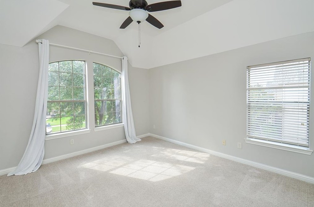 6106 Waterfall Trace Ln, Fulshear TX 77441-2062 exterior