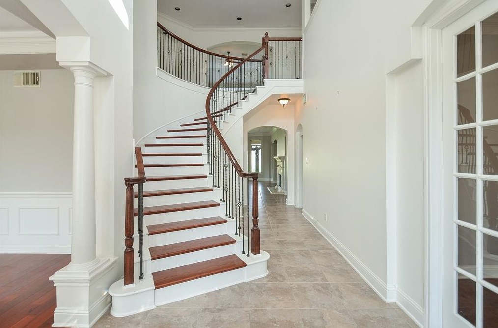 6106 Waterfall Trace Ln, Fulshear TX 77441-2062 exterior