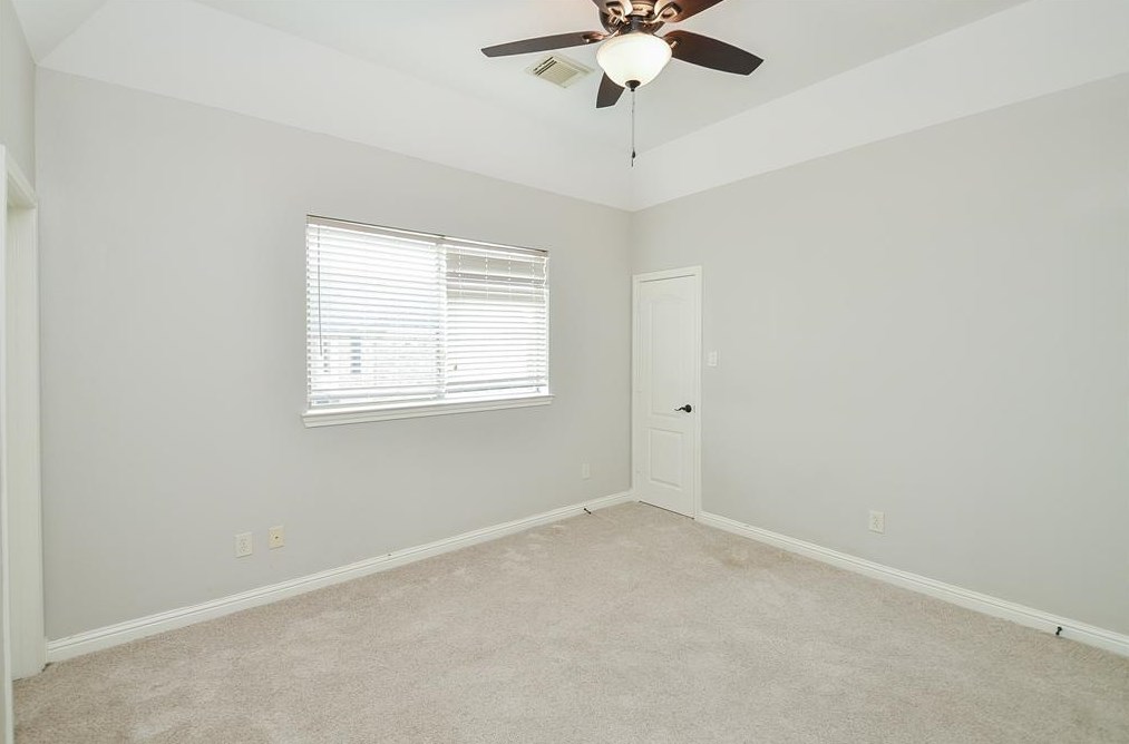 6106 Waterfall Trace Ln, Fulshear TX 77441-2062 exterior