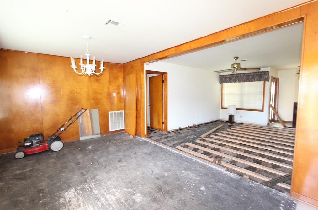 7522 Hammerly Blvd, Houston TX  77055-1722 exterior