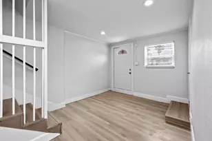 1010 27th St, Galveston, TX 77550 - Photo 6