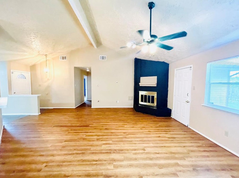 7719 Loro Linda Dr, Houston TX  77083-3663 exterior