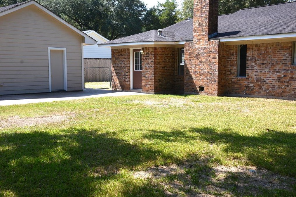 24147 Carlton Rd, Porter, TX 77365-5607