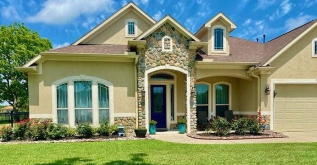 227 Beasley Reef Dr, Baytown, TX 77523-9079