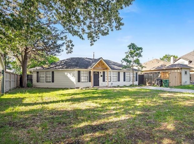 1253 Du Barry Ln, Houston, TX 77018