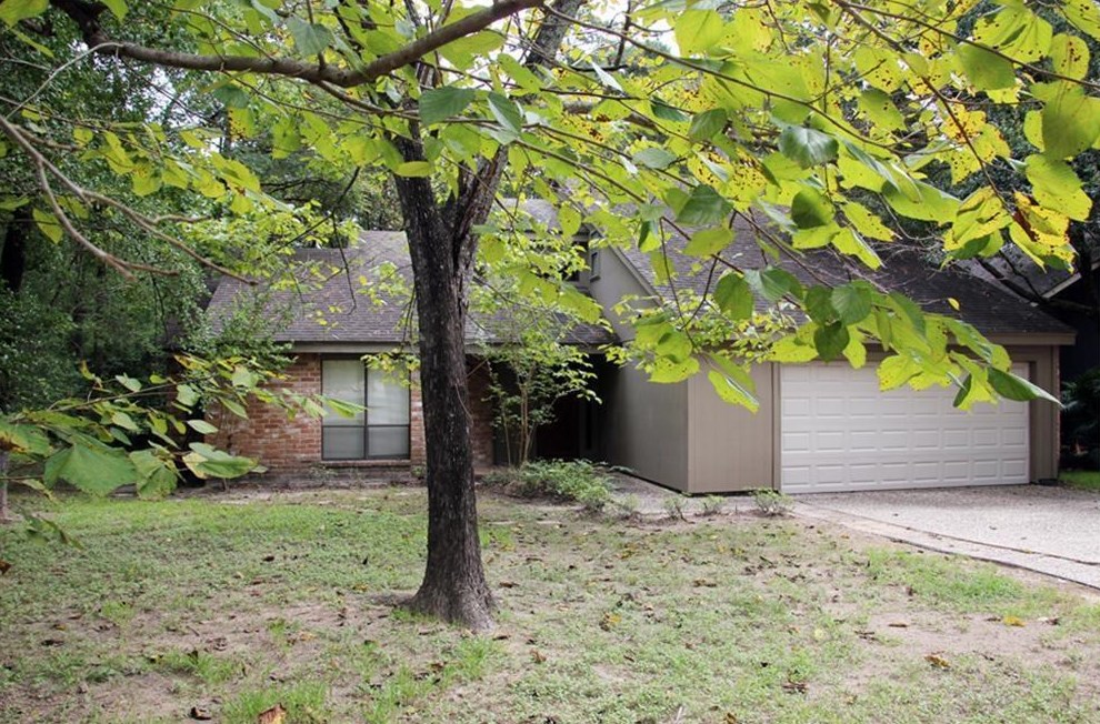 26 Memory Ln, Spring, TX 77380