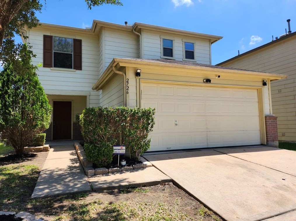 2726 Skyview Grove Ct, Houston TX  77047-6816 exterior