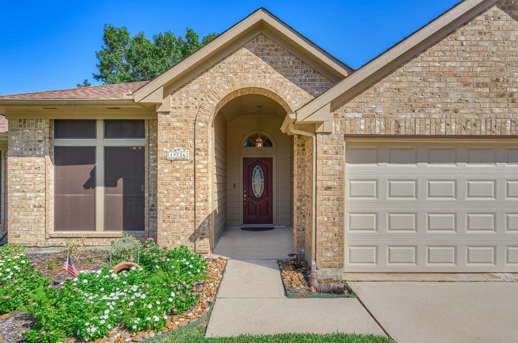 19726 Vernier Woods Ln, Spring, TX 77379-6072