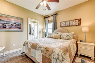 950 Seadrift Dr, Crystal Beach, TX 77650 - Photo 10