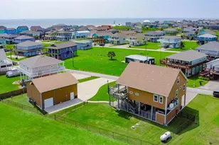 950 Seadrift Dr, Crystal Beach, TX 77650 - Photo 40