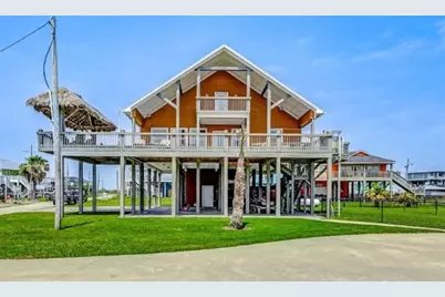 950 Seadrift Drive, Crystal Beach, TX 77650 - Photo 2