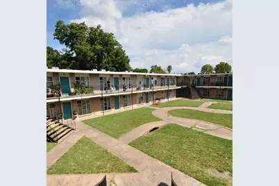 5610 Royal Palms Street #67, Houston, TX 77021 - Photo 2