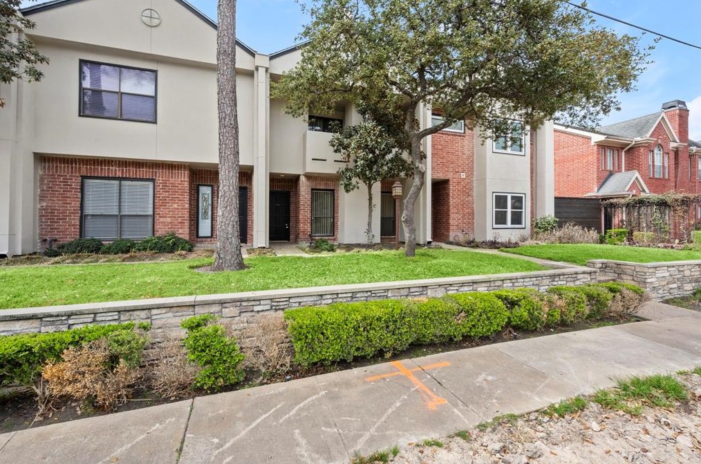 2428 Bering #2428, Houston, TX 77057