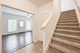 1727 Stacy Crest, Houston, TX 77008 - Photo 10