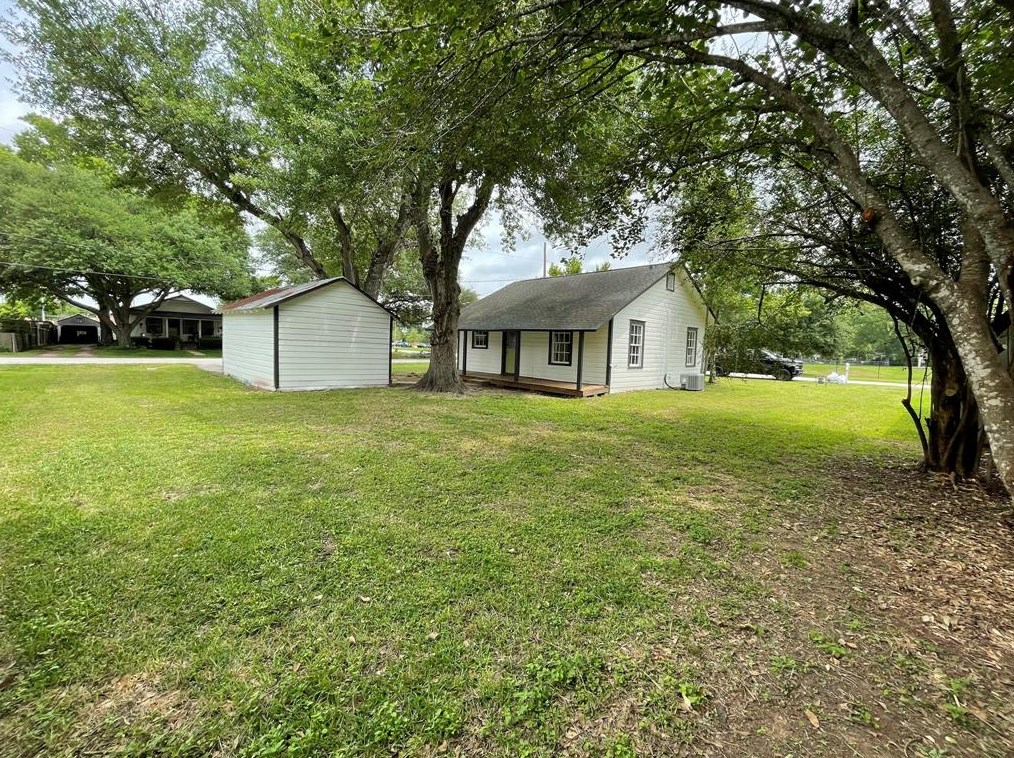 400 S Oak St, Tomball, TX 77375