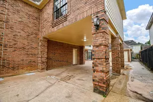 7611 Naremore Dr, Spring, TX 77379 - Photo 40