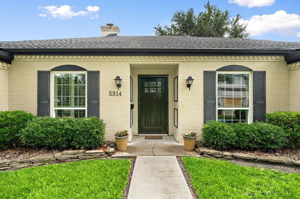 5314 Grape St, Houston, TX 77096