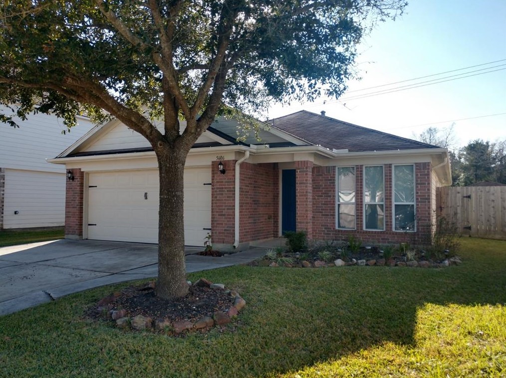 5606 Turmeric Dr, Baytown, TX 77521-7512