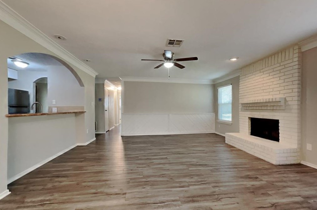 70 Brookberry Ct, Spring TX  77381-2567 exterior