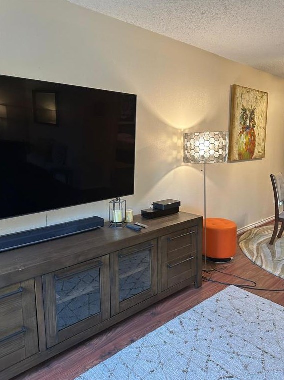 6402 Del Monte Dr Apt 35, Houston, TX 77057