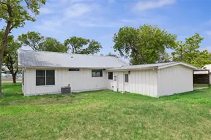 5530 US Hwy 90A W, Shiner, TX 77984 - Photo 40