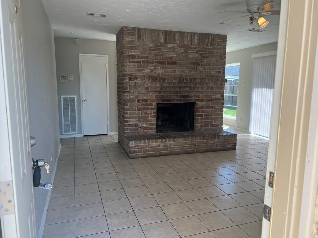 4310 Brookhead Trl, Houston, TX 77066