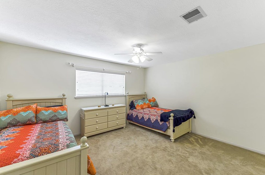 1410 Stependale Dr, Katy TX  77450-4923 exterior