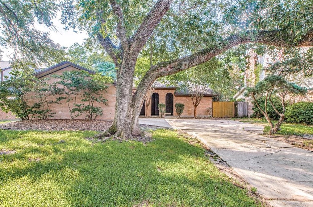 4006 Fir Forest Dr, Spring, TX 77388-4938