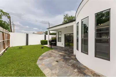 12203 Ashley Circle Drive E, Houston, TX 77071 - Photo 6