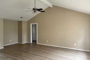 9910 Stonemont Rd, La Porte, TX 77571 - Photo 6