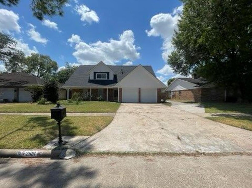 2518 Henderson Ln, Deer Park, TX 77536