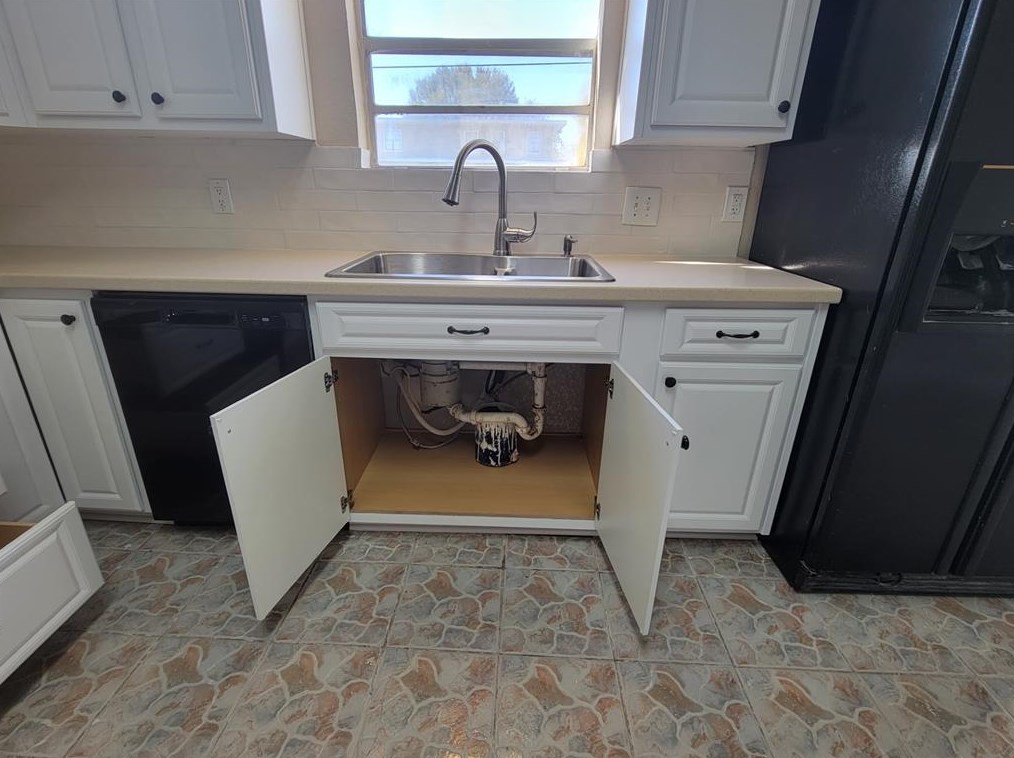 2601 Wheeler St, Houston TX  77004-5348 exterior