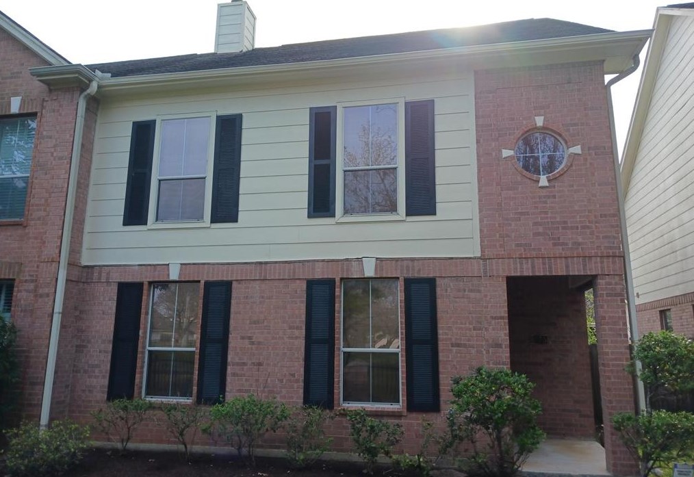 607 Travis St #5, Houston, TX 77598