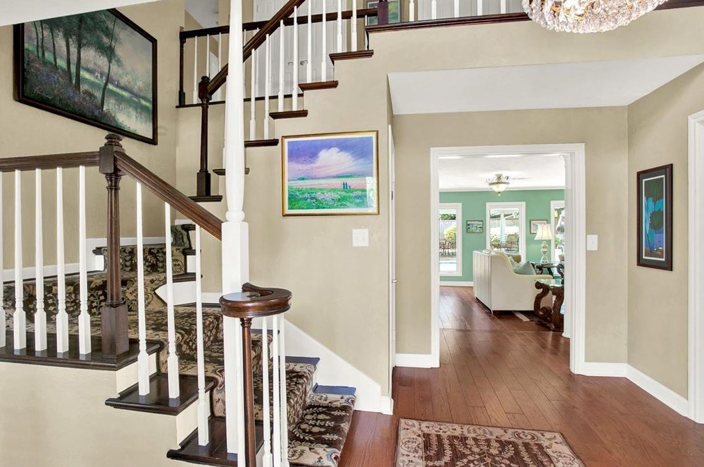18507 Prince William Ln, Houston TX  77058-4222 exterior