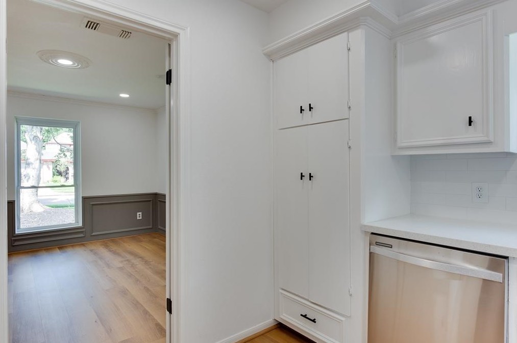 4103 Clb Vly Dr, Houston TX  77082-4133 exterior