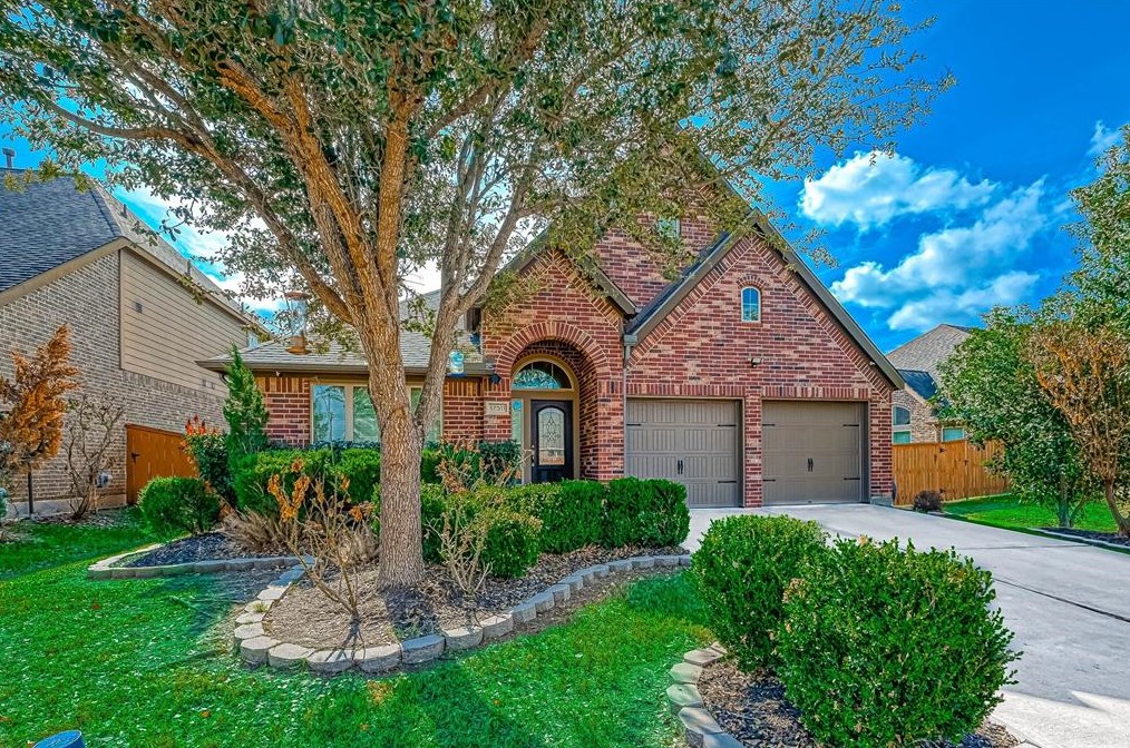 17511 N Aldenwilds Ln, Richmond, TX 77407