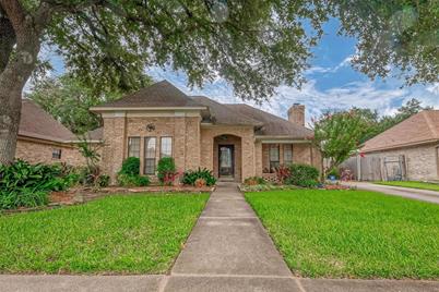 4005 Regency Drive, Deer Park, TX 77536 - Photo 1