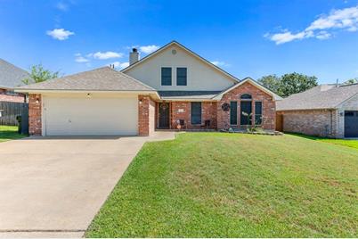 4104 Chamberlain Circle, Bryan, TX 77802 - Photo 1