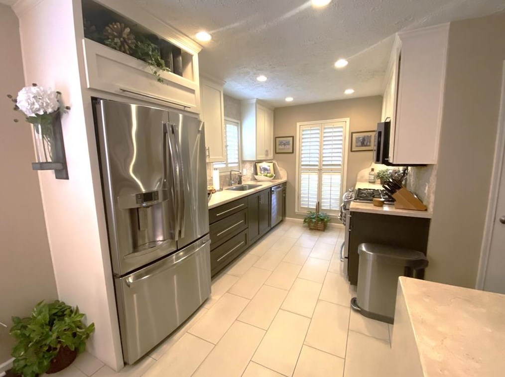 9871 Sageaspen Ln, Houston, TX 77089-3519