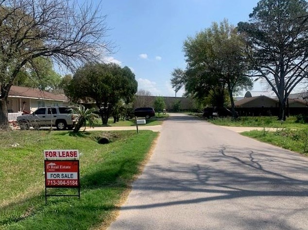 9814 Porto Rico Rd, Houston, TX 77041