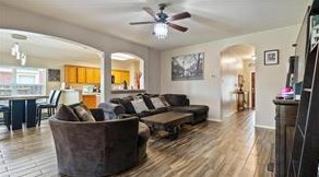 4819 Mission Lake Ct, Richmond, TX 77407