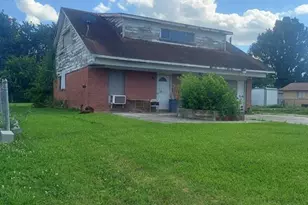 17202 Woodburn Dr, Houston, TX 77049 - Photo 2