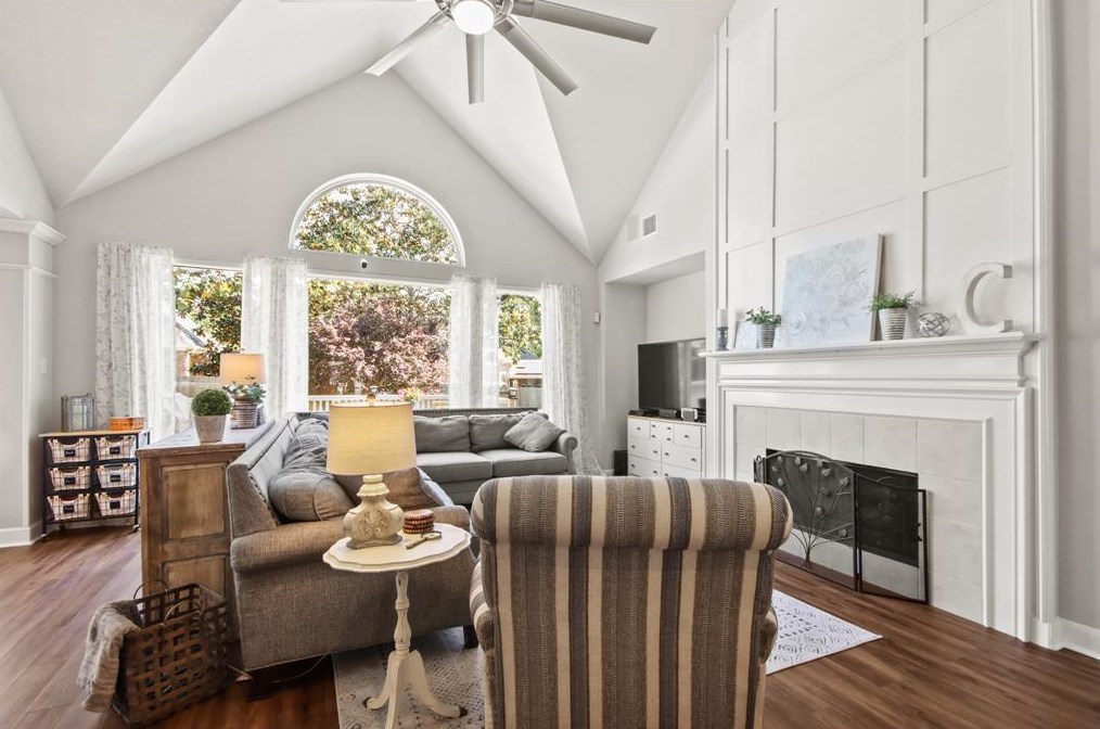 2106 Misty River Trl, Humble TX  77345-2146 exterior