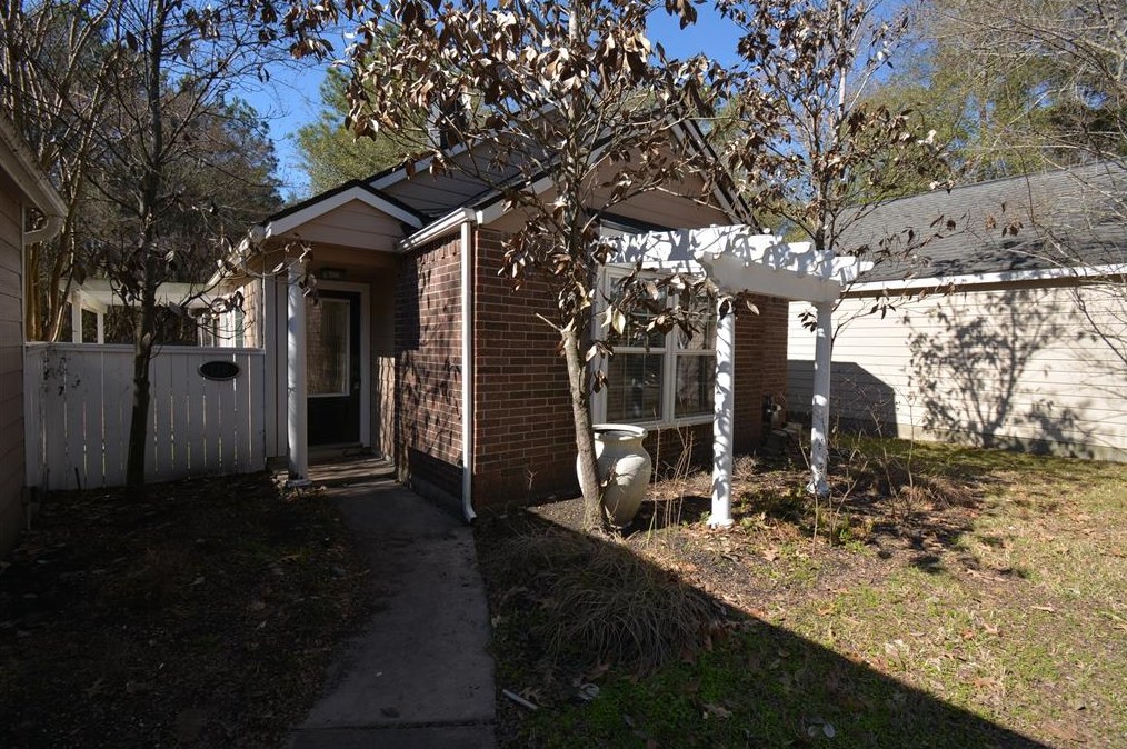 110 High Oaks Cir, Spring TX  77380-2714 exterior