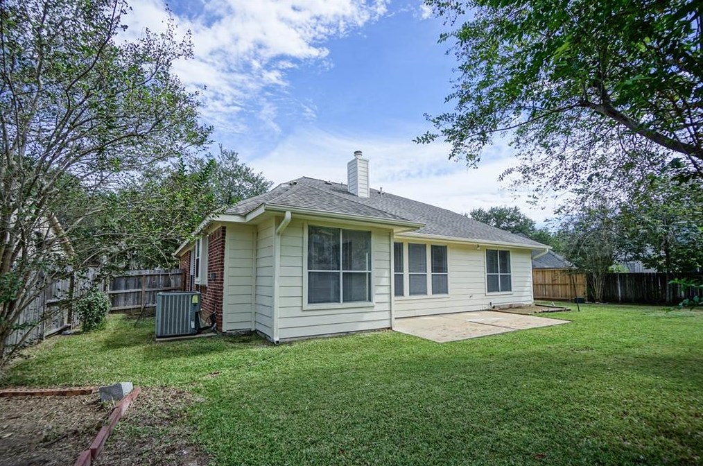 918 Featherbrook Ct, Sugar Land TX  77479-5266 exterior