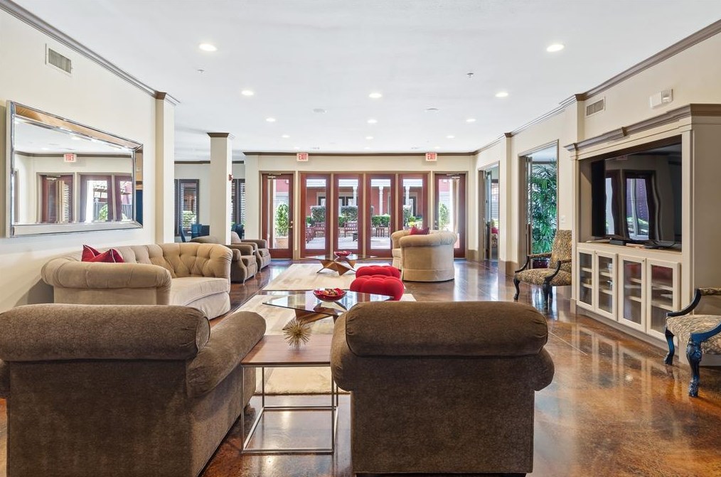 2400 Mccue Rd Apt 142, Houston, TX 77056