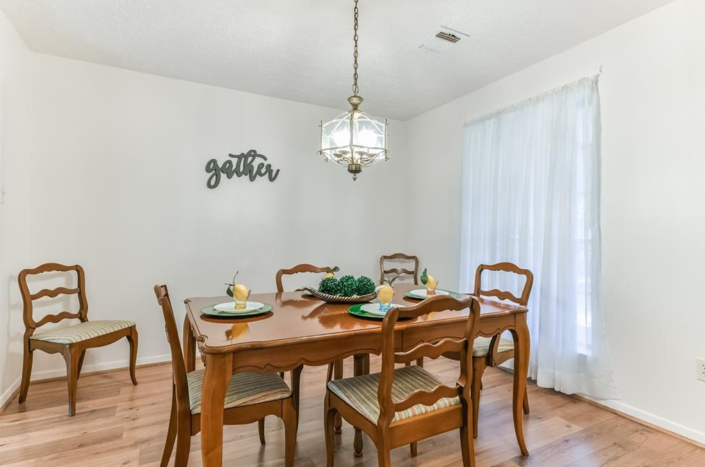 11227 Sagepark Ln, Houston TX  77089-4518 exterior