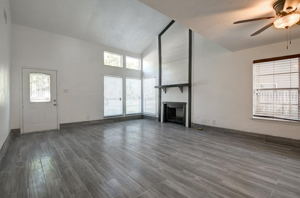 3 Kino Ct, Spring TX  77380-0943 exterior